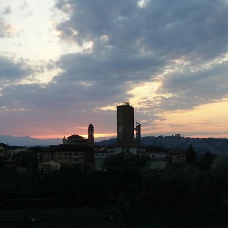 Casa Vacanze Bellovello Barbaresco Exteriör bild